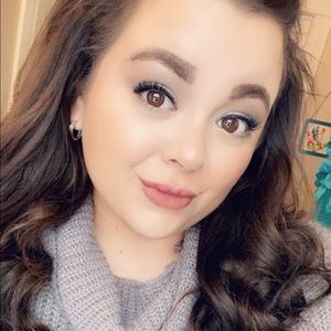 Meet your Posher, Shannon